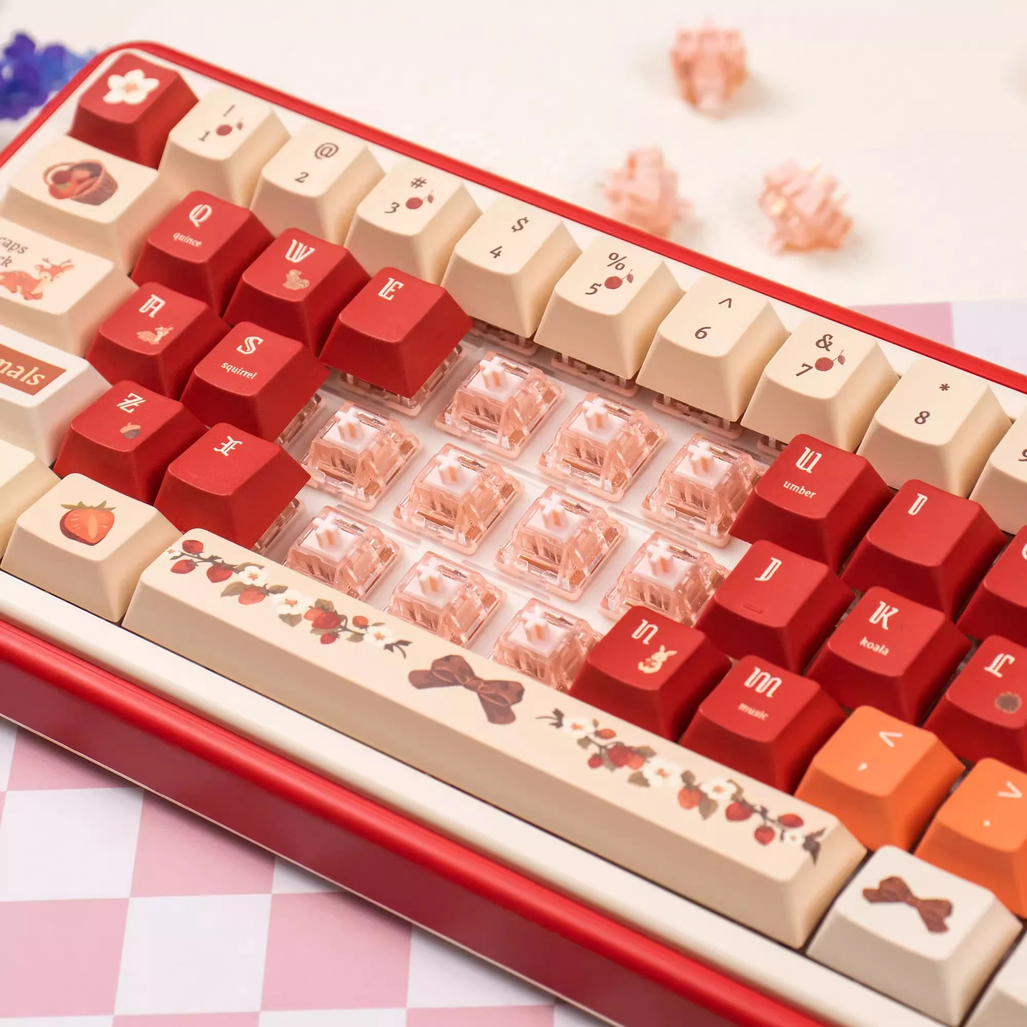 U'Re UR65 Mechanical Keyboard  - đánh giá và giá Gaming Keyboard Hot Swappable