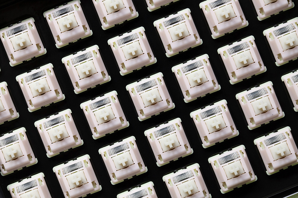 MMD Vivian Switch V2 RGB SMD L - đánh giá và giá Gaming Keyboard No Rgb